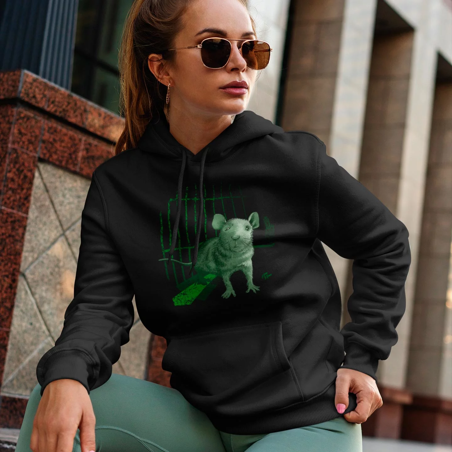 Hoodie noir Ligne Verte - design devant